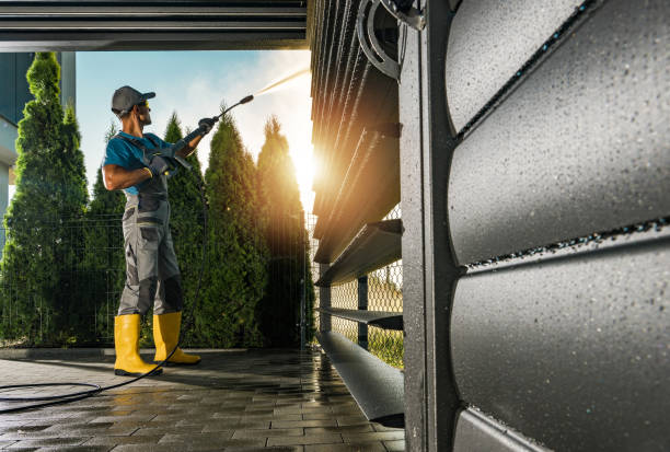 Best Driveway Pressure Washing  in Wellington, FL